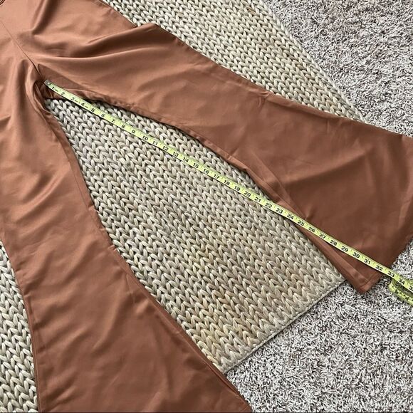 NWT Pretty Little Thing Chocolate Satin Corset Detail Cross Bust Jumpsuit Size 4 - Picture 15 of 16